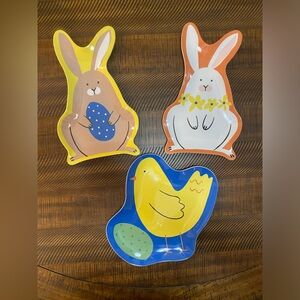 Target Spritz Easter Bunny Plates and chick plate